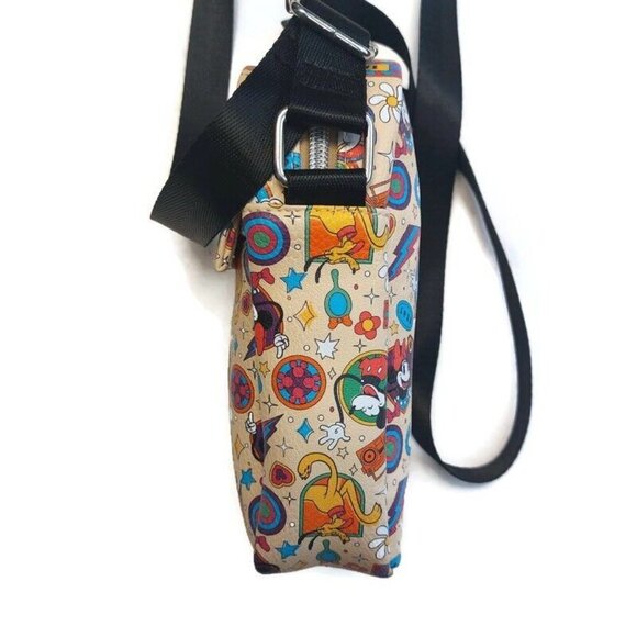 Buckle Down Womens Disney Minnie Mouse Daisy Duke Pluto & More Small Crossbody - Picture 3 of 5